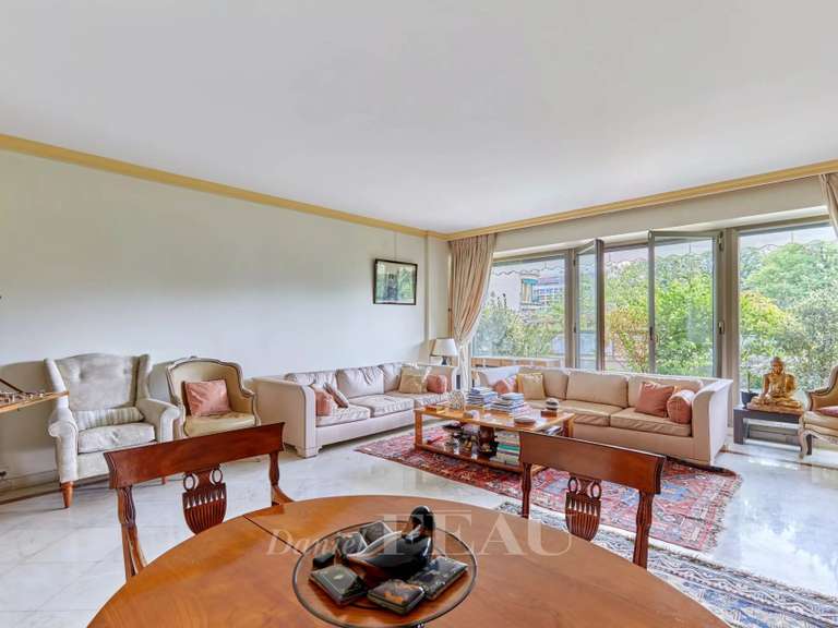 Appartement Paris 16e - 2 chambres - 122m²