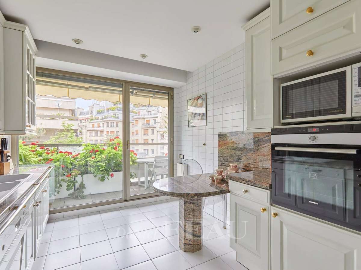 Appartement Paris 16e