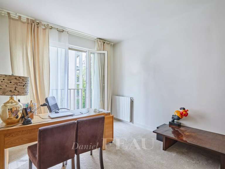 Appartement Paris 16e - 2 chambres - 119m²