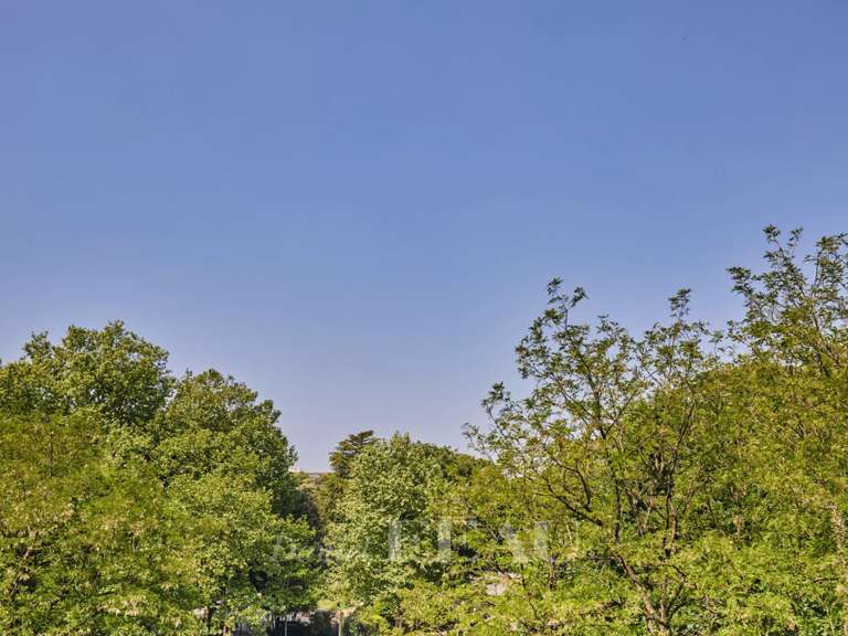 Appartement Paris 16e - 2 chambres - 119m²