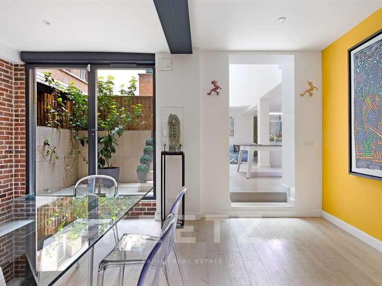 Appartement Paris 16e - 3 chambres - 141m²