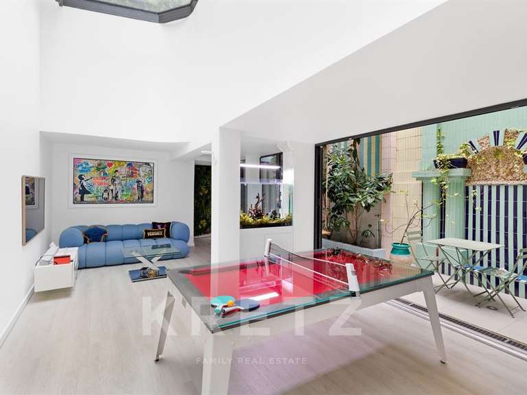 Appartement Paris 16e - 3 chambres - 150m²