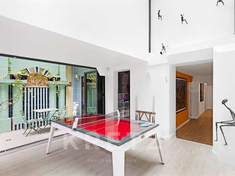 Appartement Paris 16e - 3 chambres - 141m²