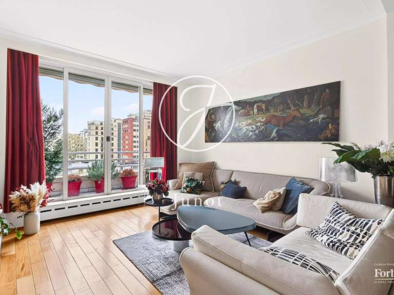 Appartement Paris 16e - 3 chambres - 109m²