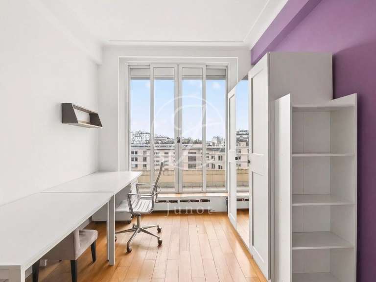 Appartement Paris 16e - 3 chambres - 109m²
