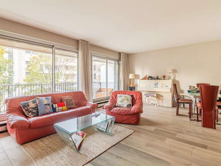 Appartement Paris 16e - 3 chambres - 120m²
