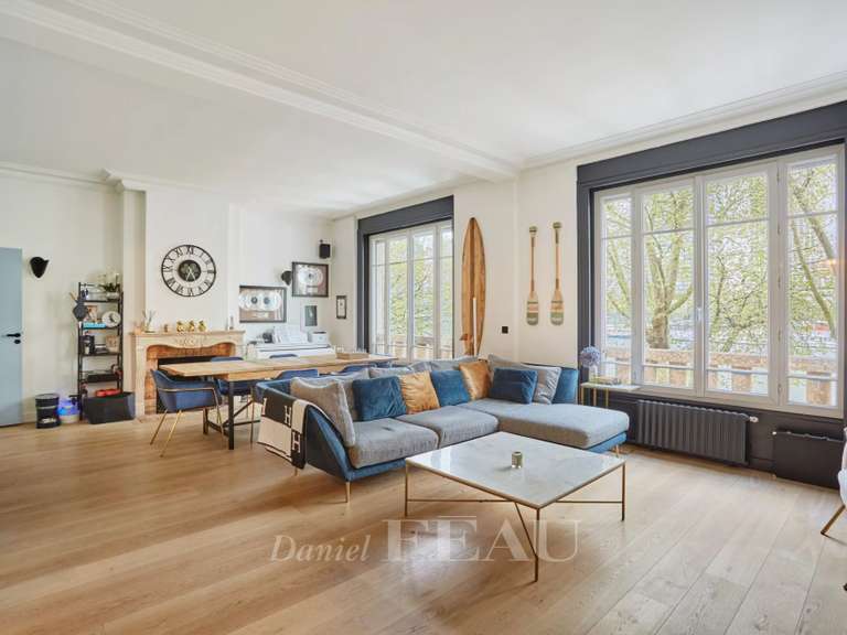 Appartement Paris 16e - 2 chambres - 110m²