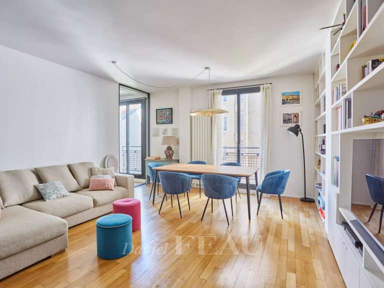 Appartement Paris 16e - 3 chambres - 88m²