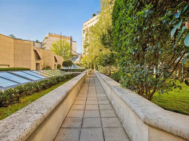 Appartement Paris 16e - 2 chambres - 90m²