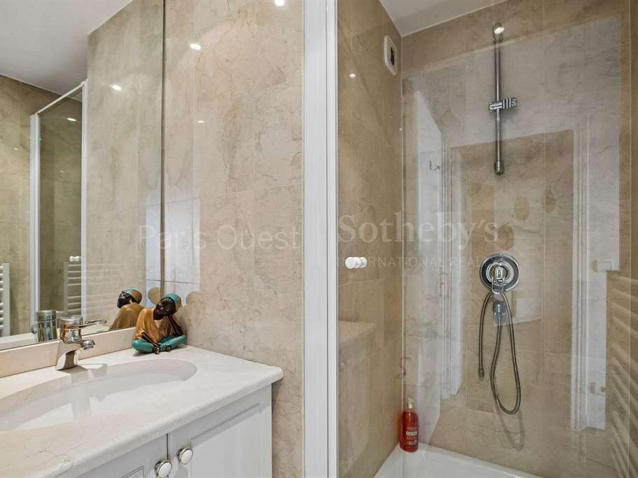 Appartement Paris 16e