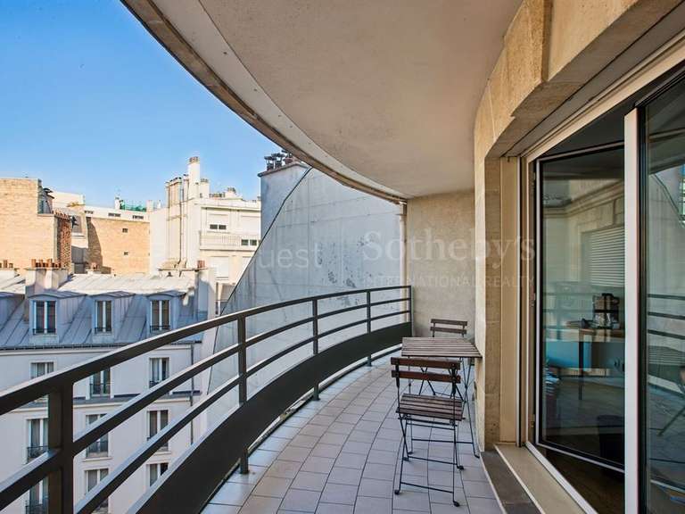 Appartement Paris 16e - 2 chambres - 90m²