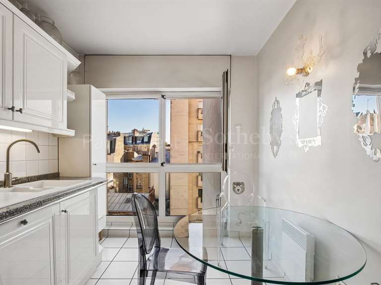 Appartement Paris 16e - 2 chambres - 90m²