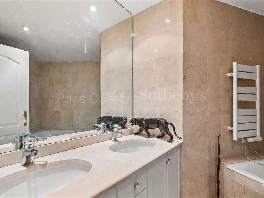 Appartement Paris 16e