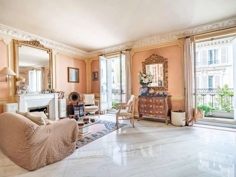 Appartement Paris 16e - 3 chambres - 112m²