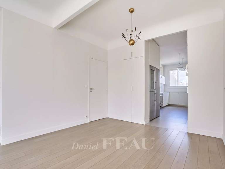 Appartement Paris 16e - 2 chambres - 92m²