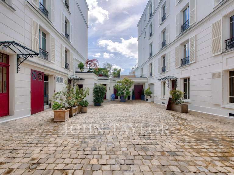 Appartement Paris 16e - 4 chambres - 228m²