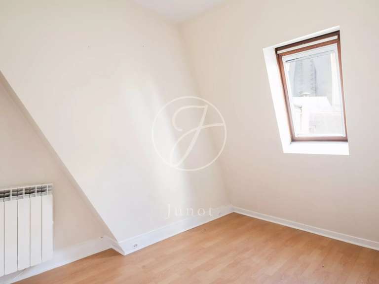 Appartement Paris 16e - 3 chambres - 89m²