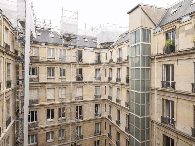 Appartement Paris 16e - 5 chambres - 235m²