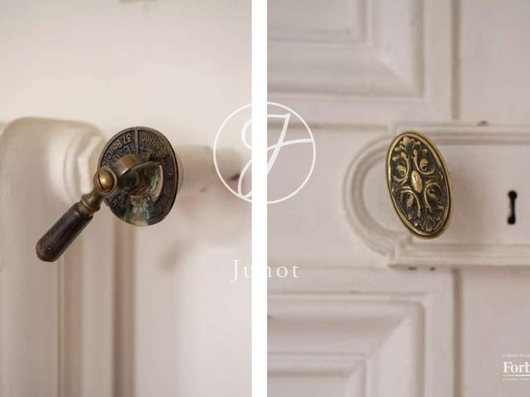 Appartement Paris 16e - 5 chambres - 235m²