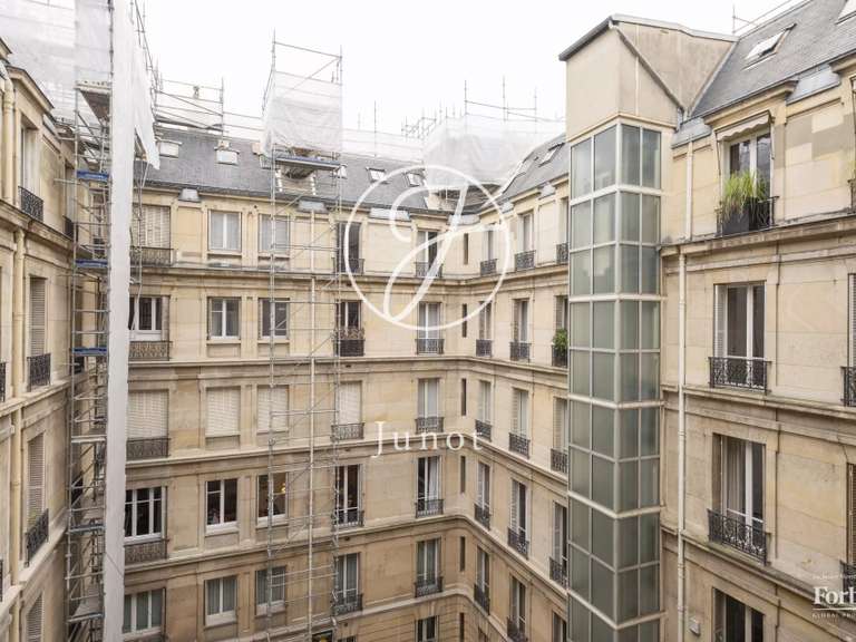 Appartement Paris 16e - 5 chambres - 235m²