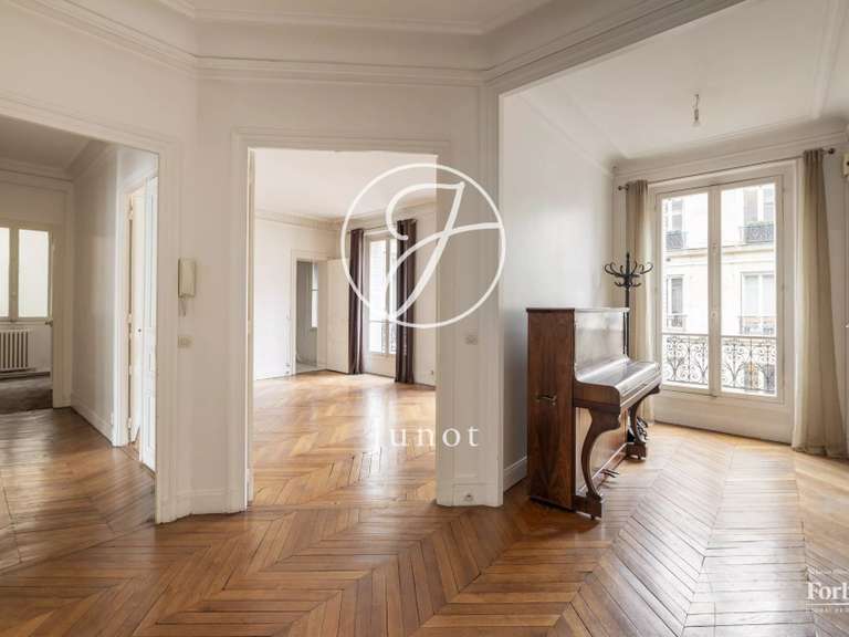 Appartement Paris 16e - 5 chambres - 235m²