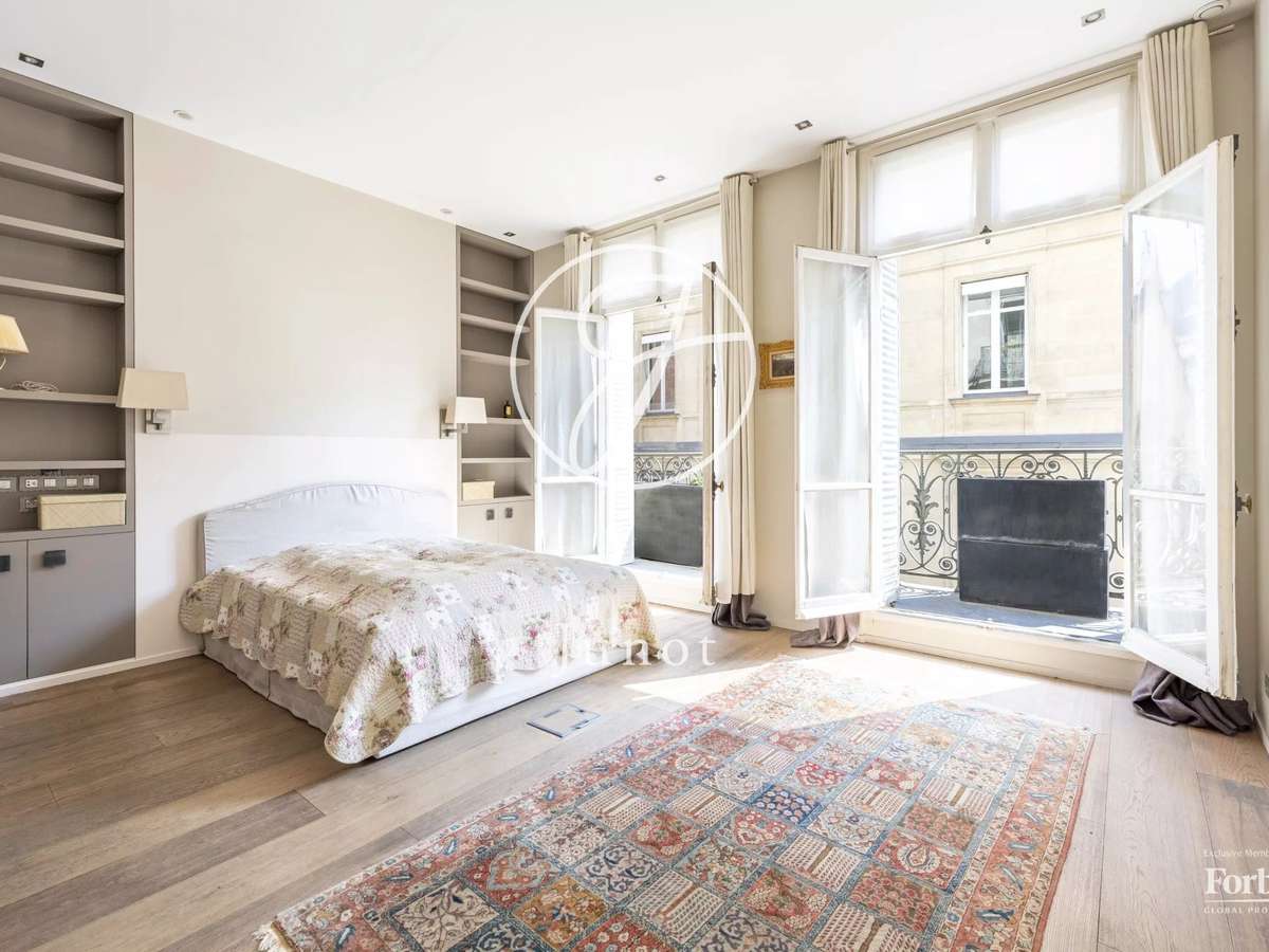 Apartment Paris 16e