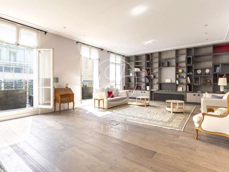 Appartement Paris 16e - 4 chambres - 257m²