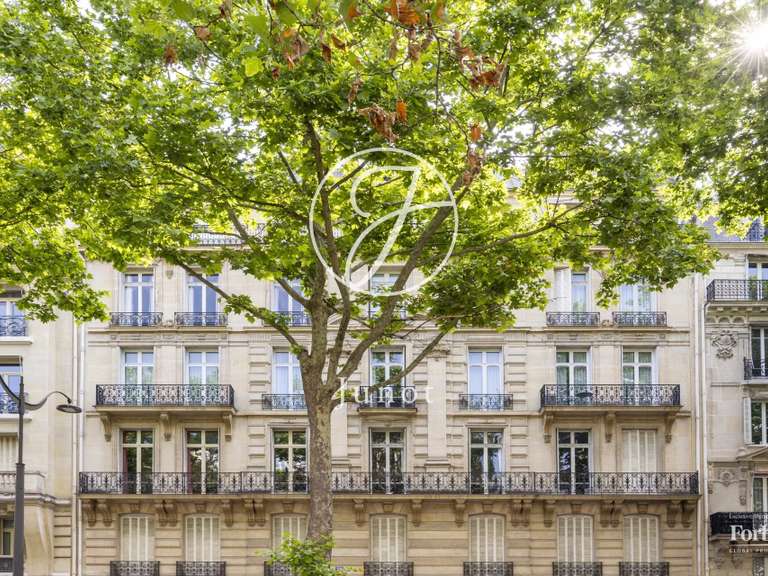 Appartement Paris 16e - 4 chambres - 257m²