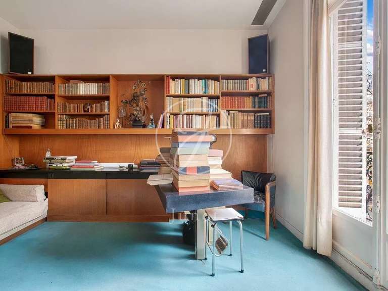 Appartement Paris 16e - 7 chambres - 300m²