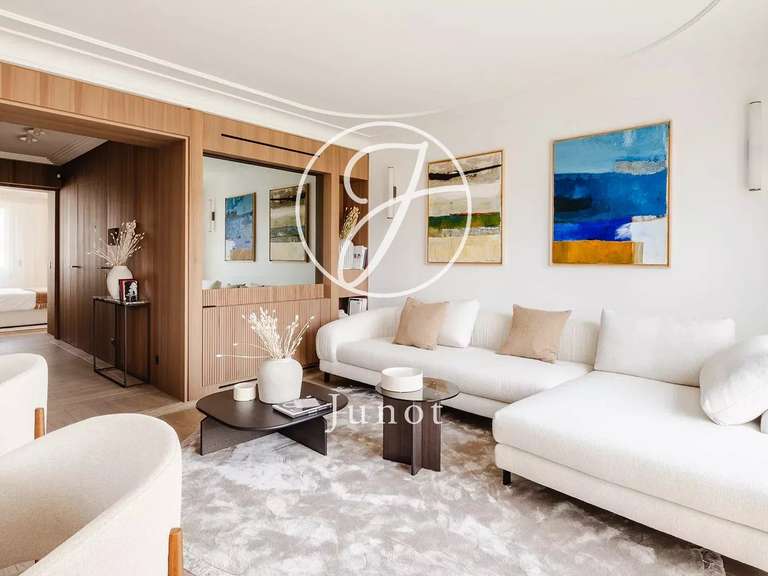 Apartment Paris 16e - 2 bedrooms - 84m²