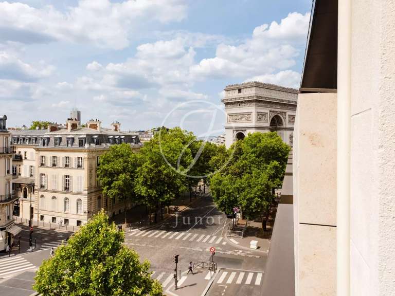 Appartement Paris 16e - 2 chambres - 84m²