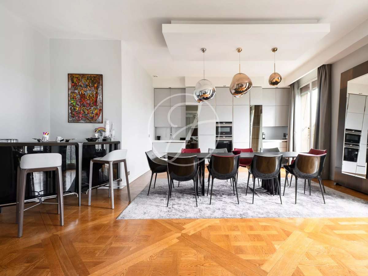 Apartment Paris 16e
