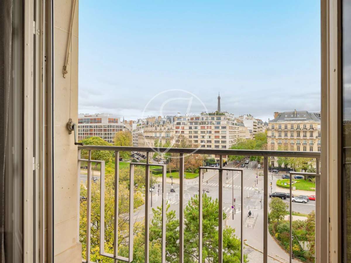 Apartment Paris 16e