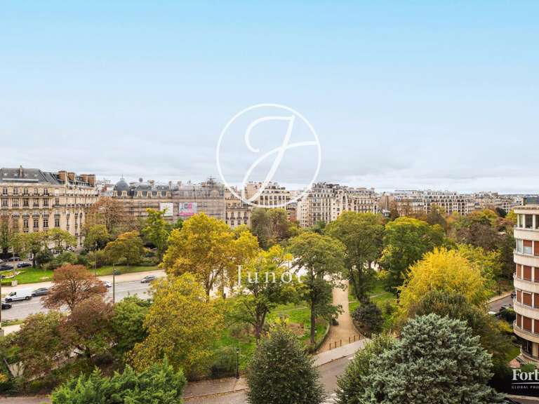 Appartement Paris 16e - 4 chambres - 207m²