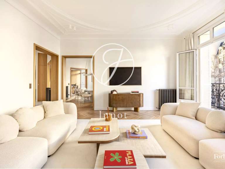 Appartement Paris 16e - 4 chambres - 205m²