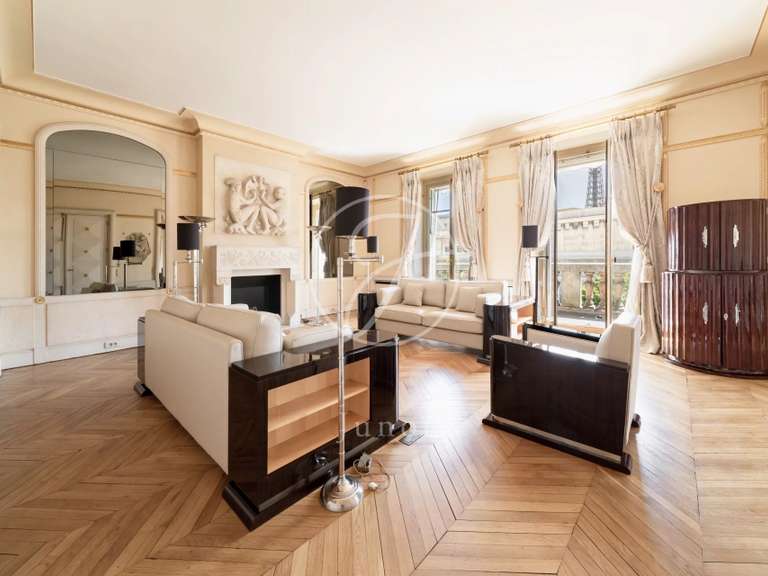 Appartement Paris 16e - 4 chambres - 331m²