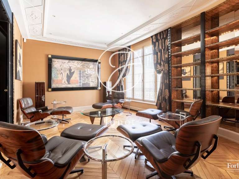 Appartement Paris 16e - 4 chambres - 331m²