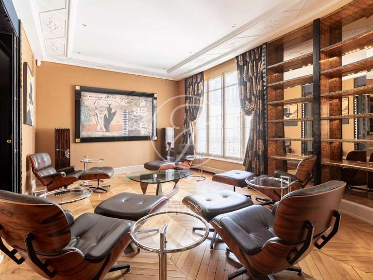 Appartement Paris 16e - 4 chambres - 331m²