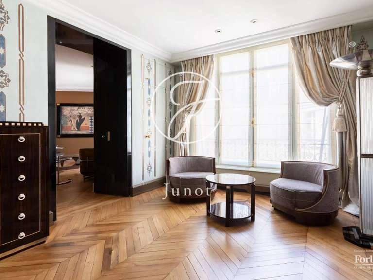 Appartement Paris 16e - 4 chambres - 331m²