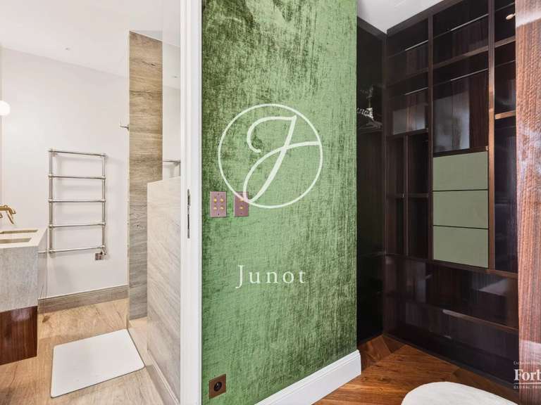 Appartement Paris 16e - 2 chambres - 91m²