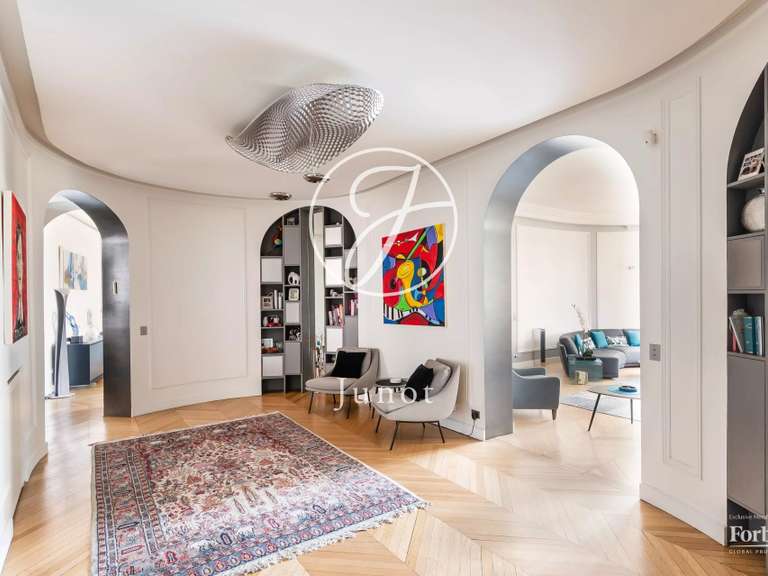 Appartement Paris 16e - 3 chambres - 286m²
