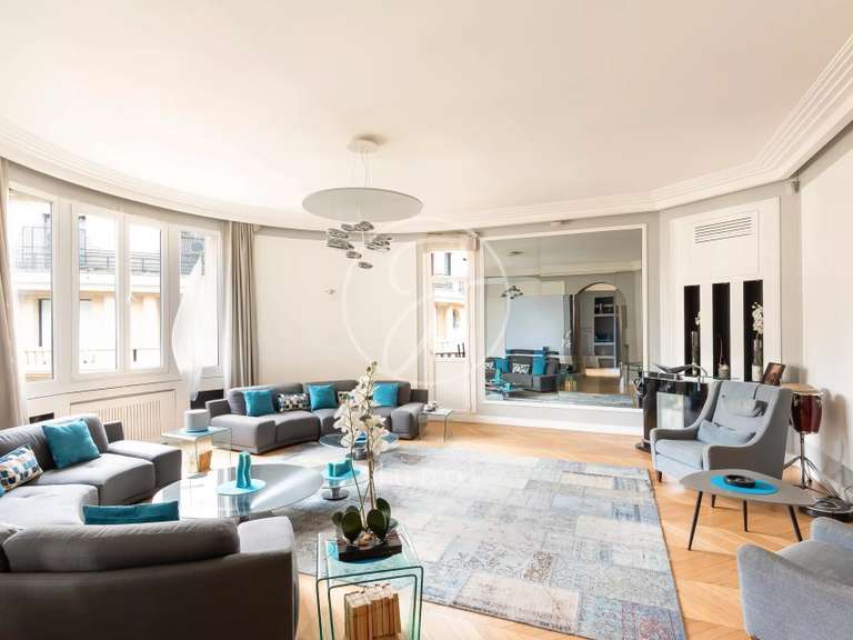 Appartement Paris 16e - 3 chambres - 286m²