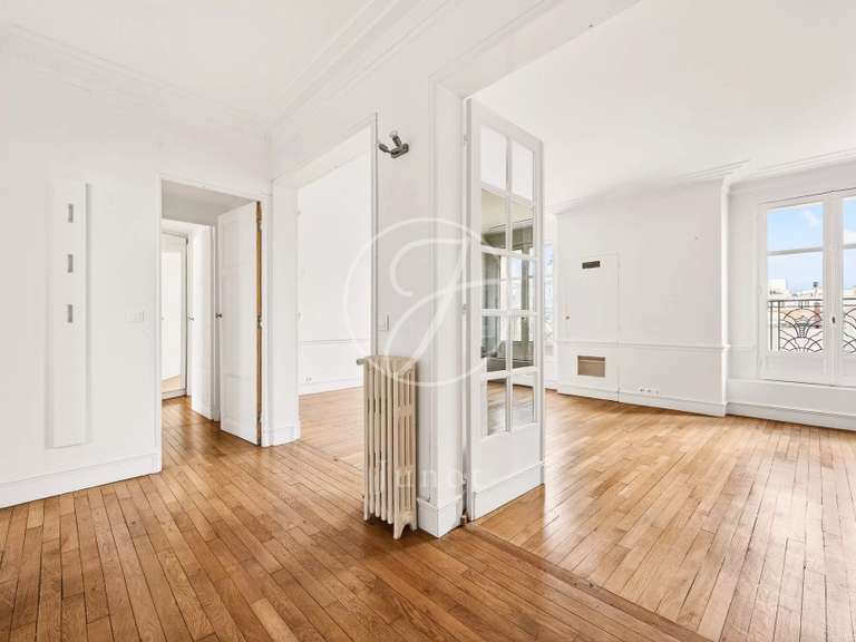 Appartement Paris 16e - 2 chambres - 89m²