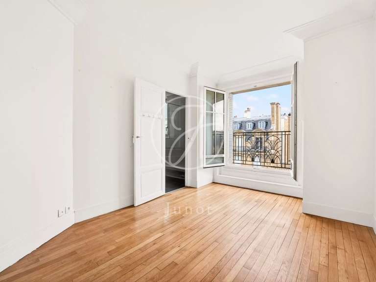 Appartement Paris 16e - 2 chambres - 89m²