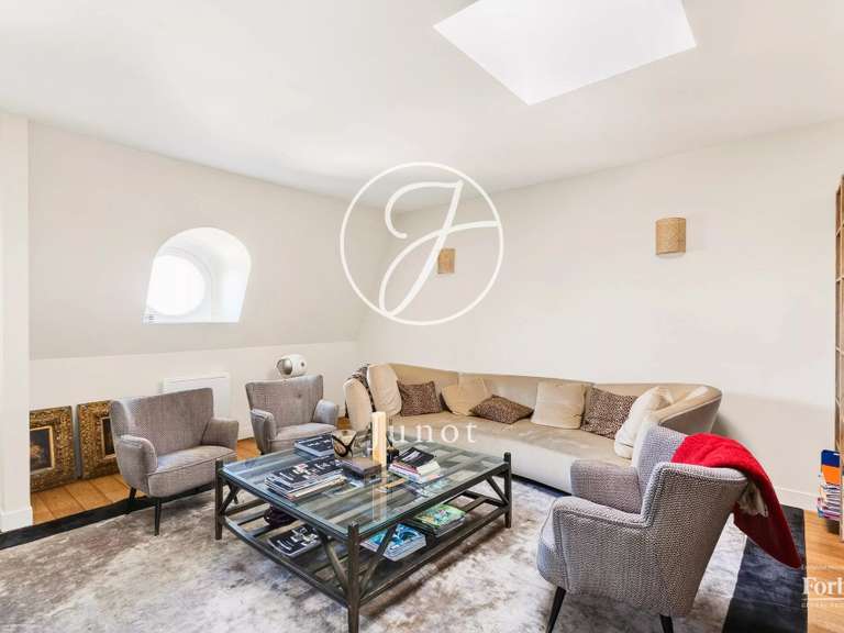 Appartement Paris 16e - 2 chambres - 89m²