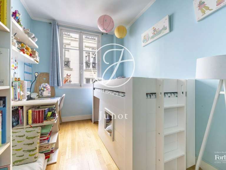 Apartment Paris 16e - 3 bedrooms - 102m²
