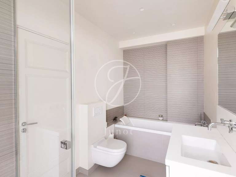 Apartment Paris 16e - 5 bedrooms - 511m²