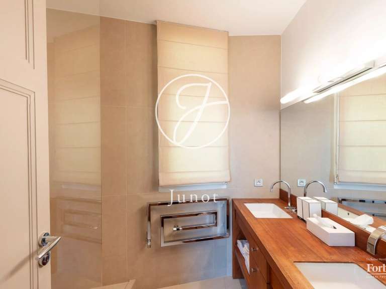 Appartement Paris 16e - 5 chambres - 511m²