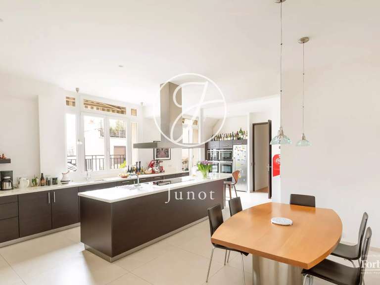 Appartement Paris 16e - 5 chambres - 511m²