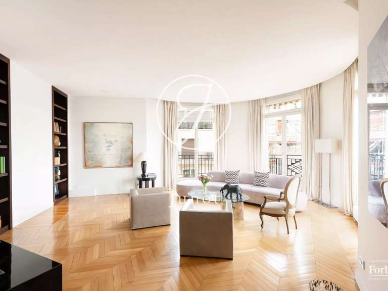 Appartement Paris 16e - 5 chambres - 511m²